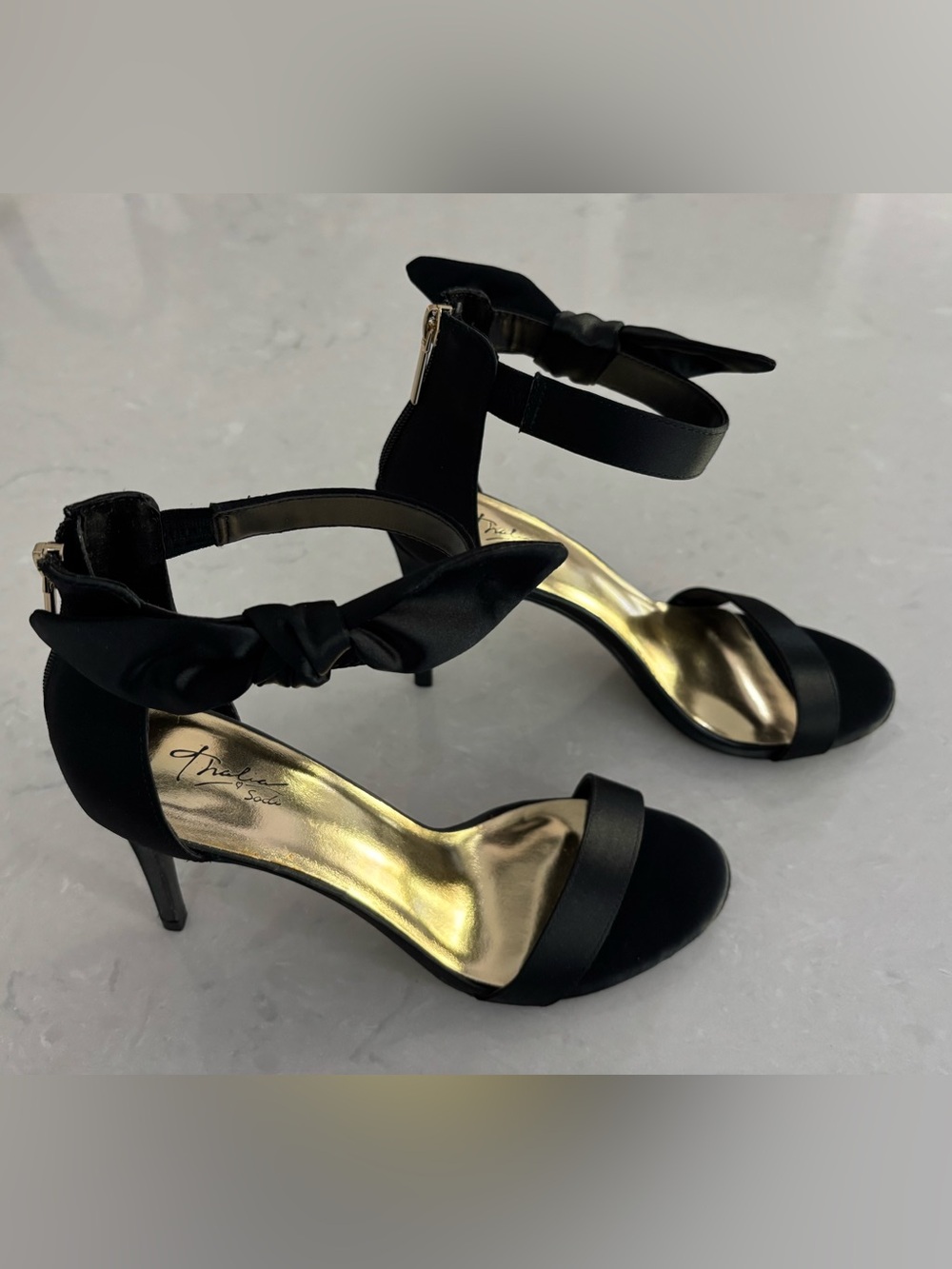 Thalia Sodi Raeef Black Satin Bow Ankle Strap Heels Size 10